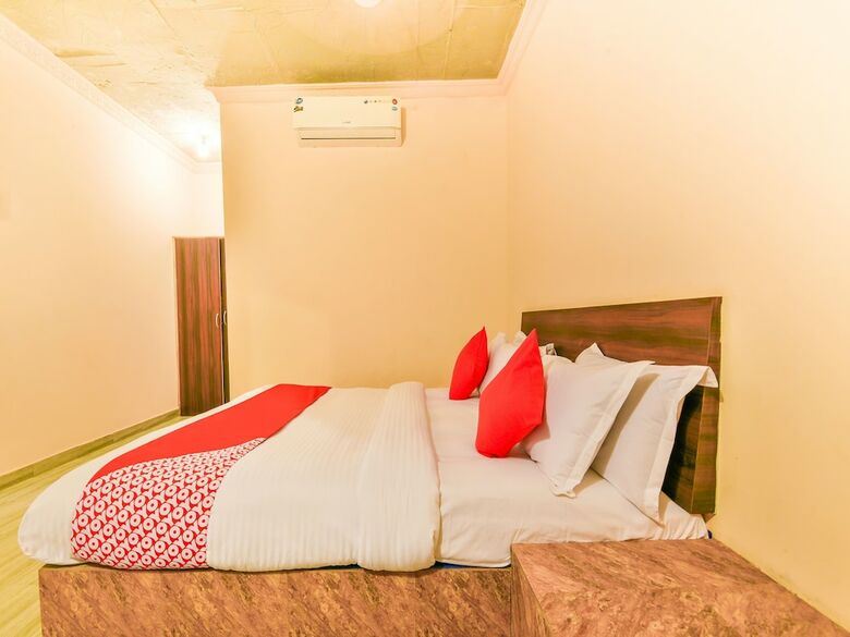 Hotel Oyo 15836 Pleasure River Front Resort