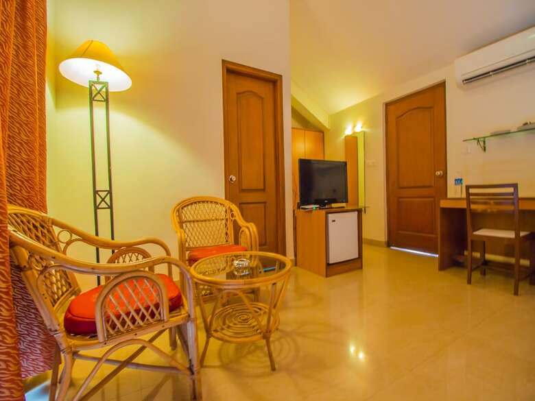 Hotel Oyo 15008 Home Casa Amarilla