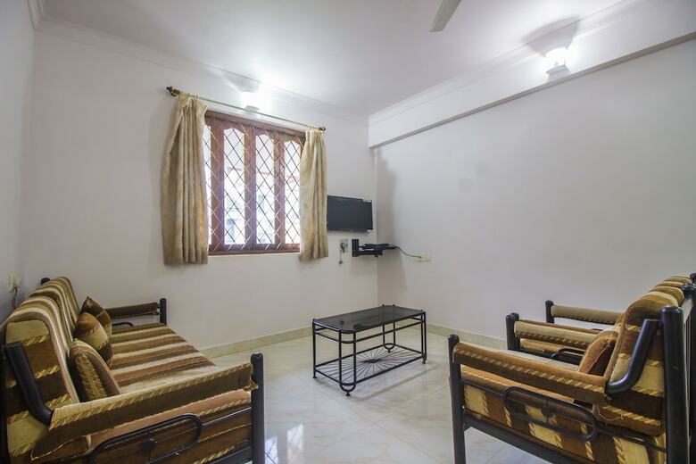 Apartamentos Oyo 18662 Home 2bhk With Pool Fatrade Beach