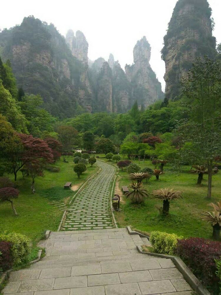 Zhangjiajie Yalin Express Hotel