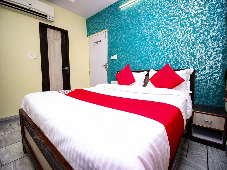 Oyo 15242 Hotel Rathi Palace