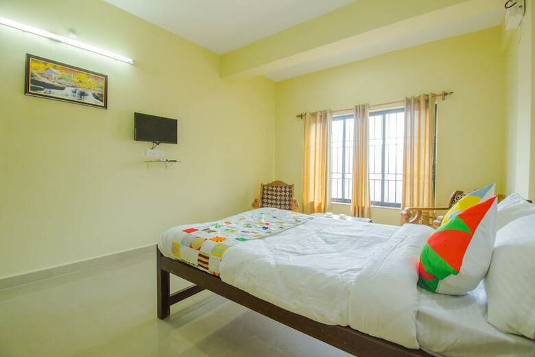Hotel Oyo 22002 Home Spacious Studio Uddo Beach