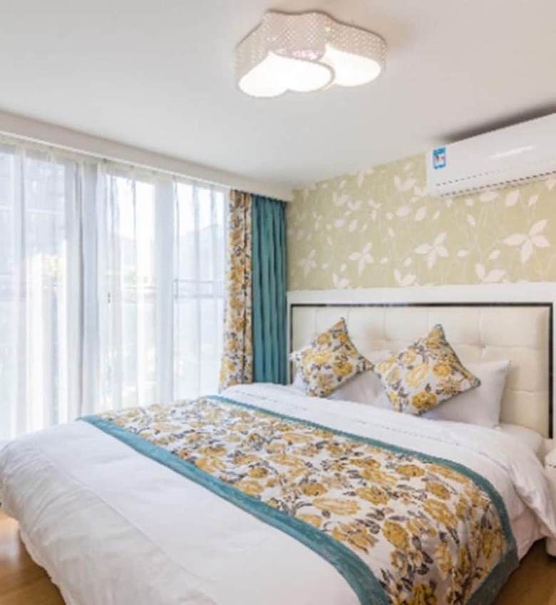 Sunnyrain Apartment Hotel