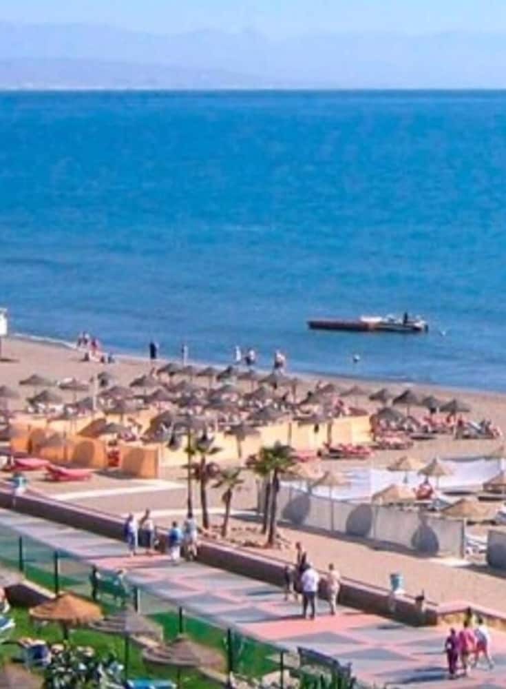 Benalmadena Front Beach Apartment