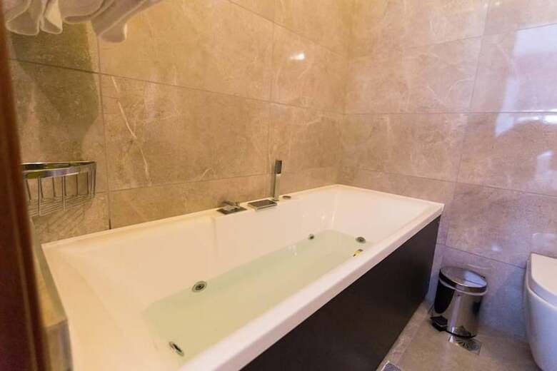 Abi Luxury Villas
