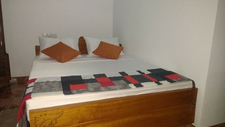Hostal Serendib Garden Resort