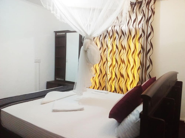 Hotel Ella Gate Resort