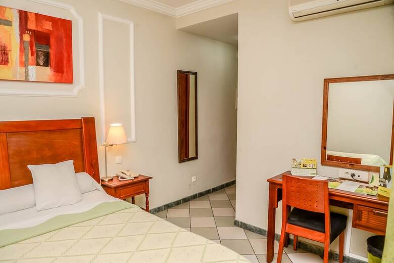 Tchero Hotel