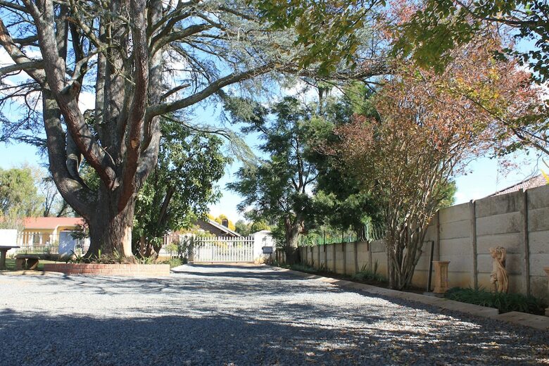 Hotel Khaya4u Guesthouse