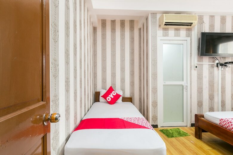 Hotel Oyo 606 Sg Central Hostel
