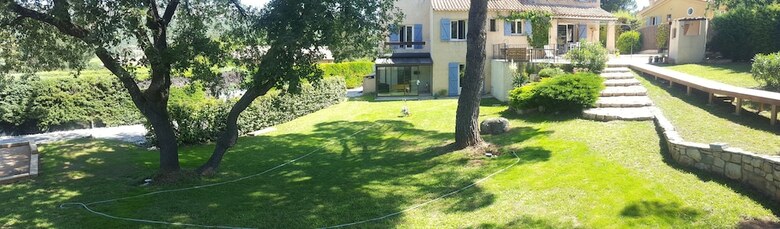 Bed & Breakfast Le May Du Pan - Chambre D'h�te