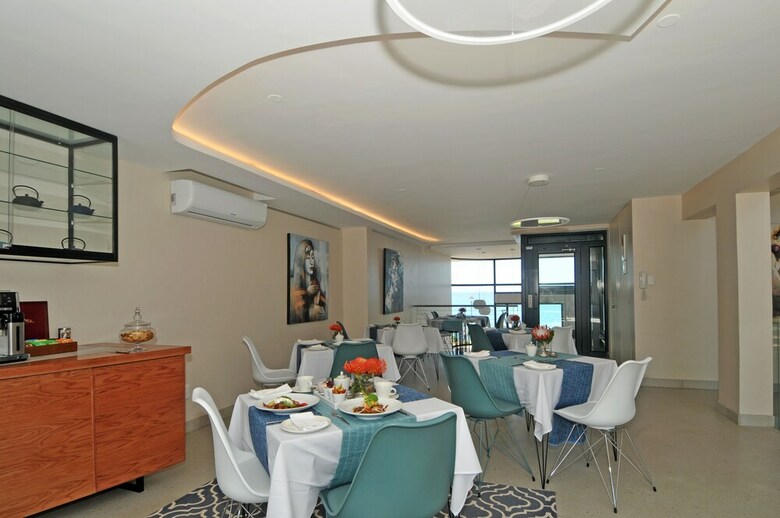 Hotel 7 On Marine