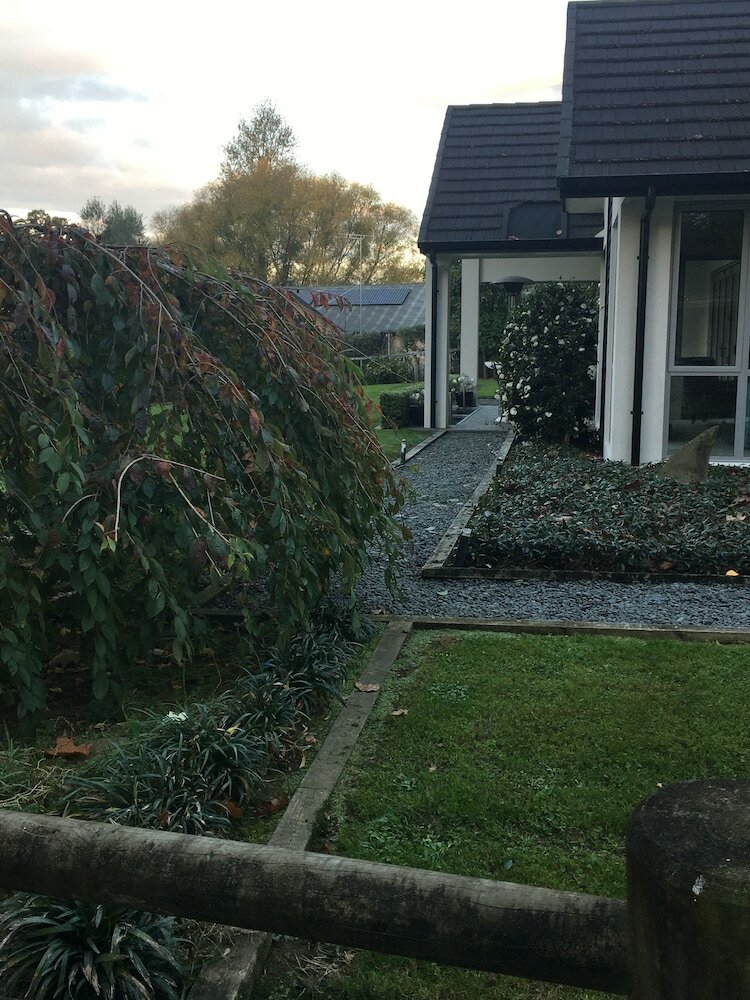 Bed & Breakfast Karapiro Willows Luxury B & B