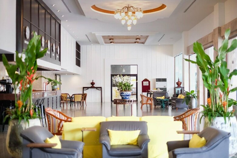 La Mai Hotel