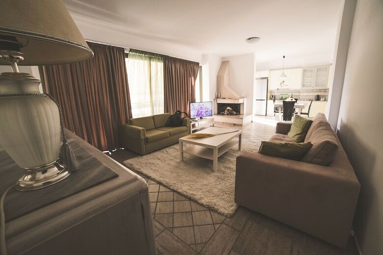 Nefeli City Apartments