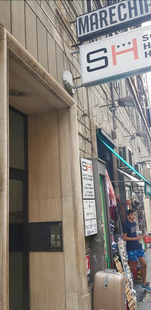 Hotel Rhome Guesthouse