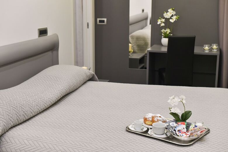 Hotel Pompei Inn Ruins Luxury Suites