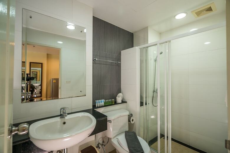 Apartamentos Phuket Villa Condominium By Lofty