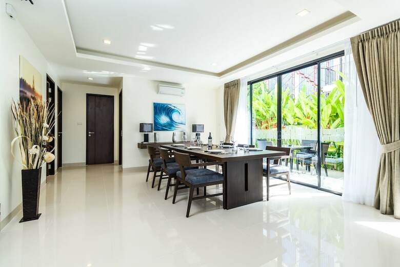 Laguna Park Villas