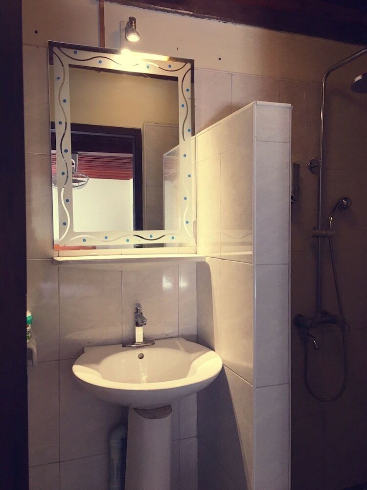 Hotel Khoun Phet Guesthouse