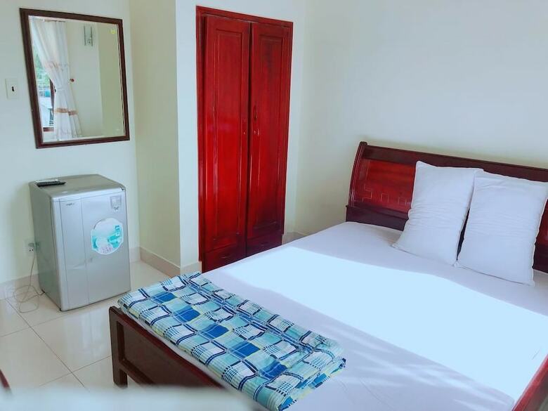 Minh Hong Hotel