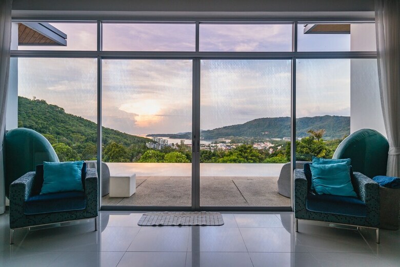 Parinda Villa In Naka Hills