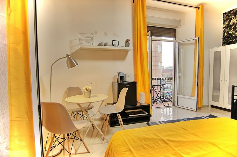 Hotel Arriola Rooms