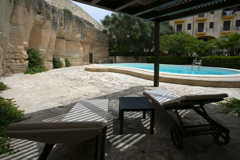 Apartamento Esperanto Suite&pool