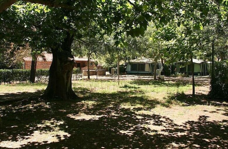 Camping Bungalows Las Ca�adas