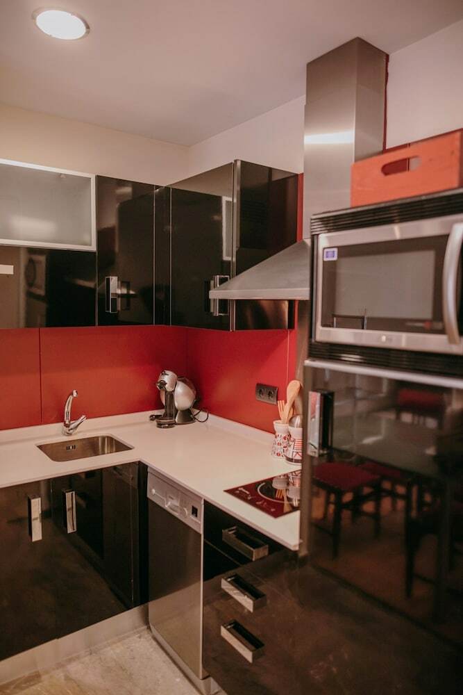 Apartamentos M�laga R�o City Center