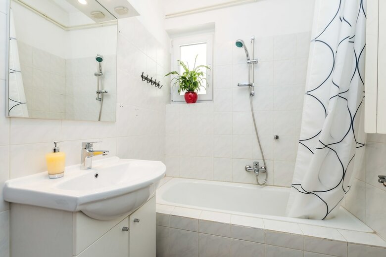 Apartments Makora