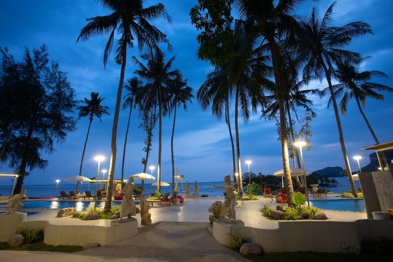 Hotel Villa Cha-cha Krabi Beachfront Resort