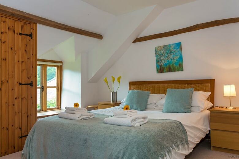 Prixford Barton 6 Bedrooms