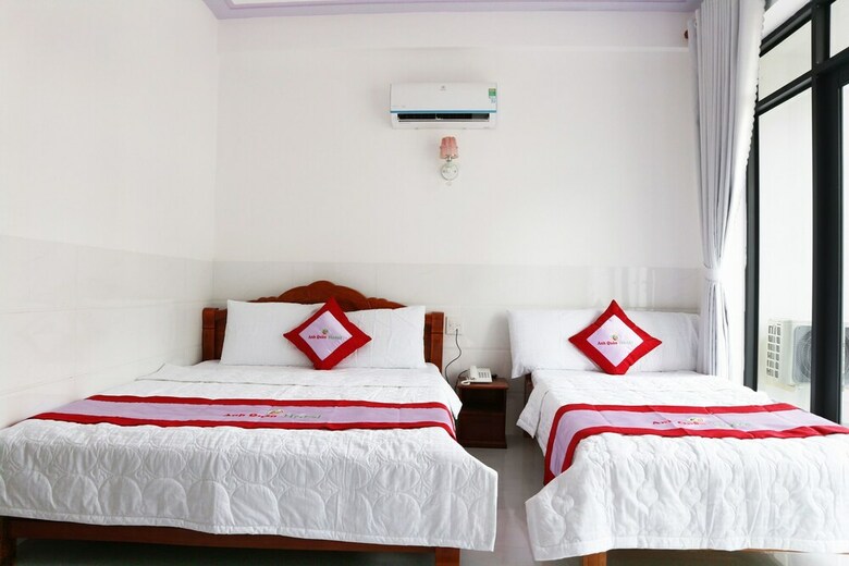 Anh Quan Hotel
