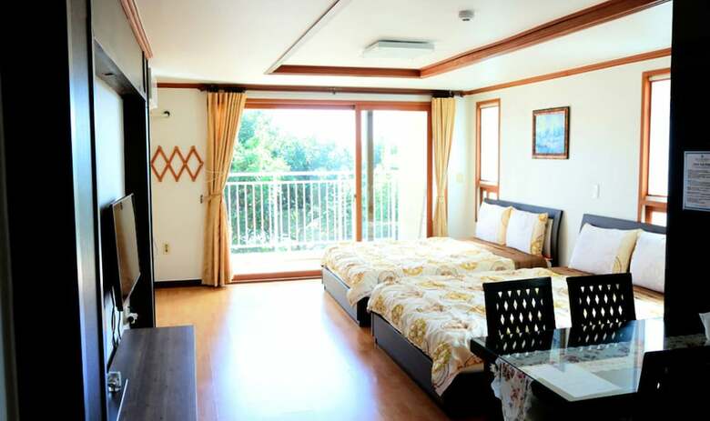Hotel Blue Pearl Resort