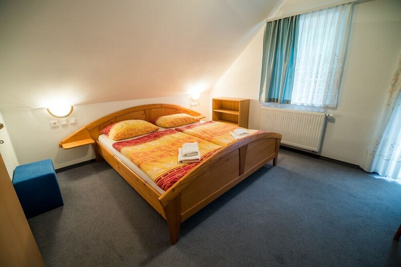 Hotel Guesthouse Resje