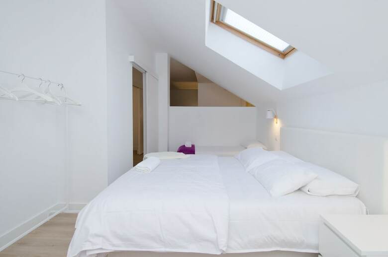 Apartamentos Hellenhost Gran V�a VII