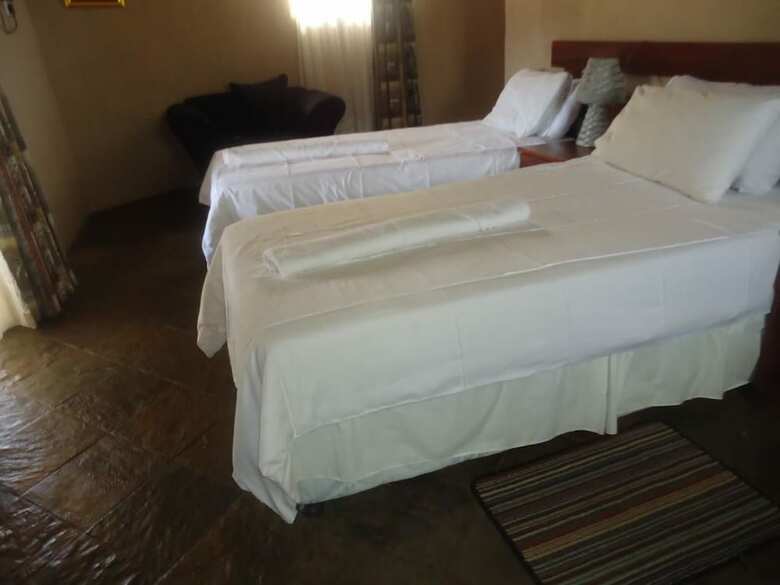 Hotel Noma Nini Lodge And Restaurant