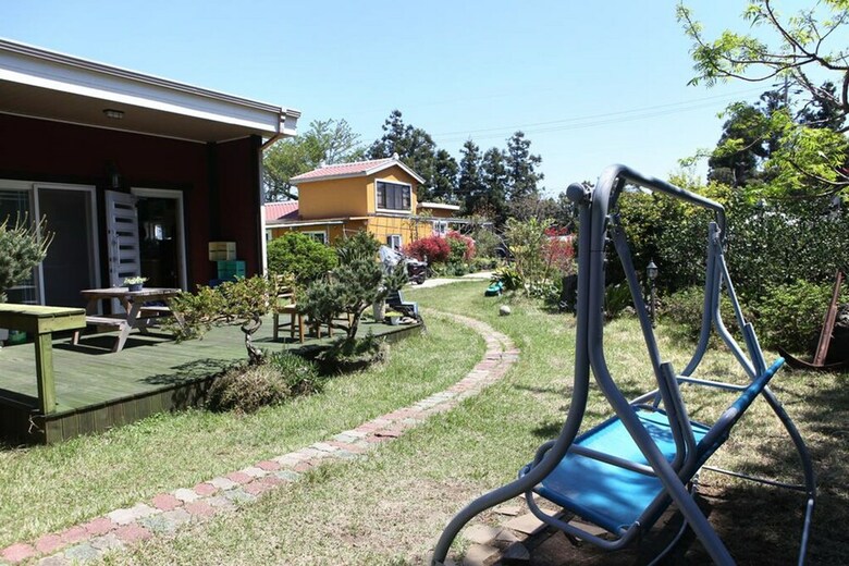 Hostal Basecamp Guesthouse - Hostel