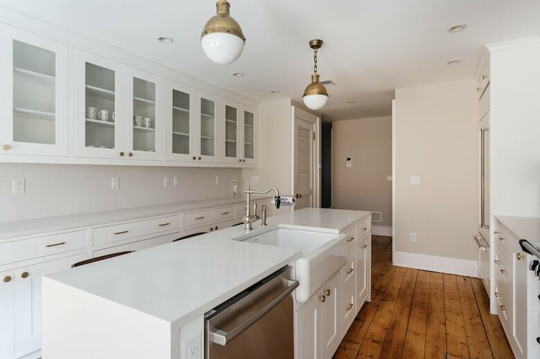 6 Bedroom Townhome Minutes From Nyc