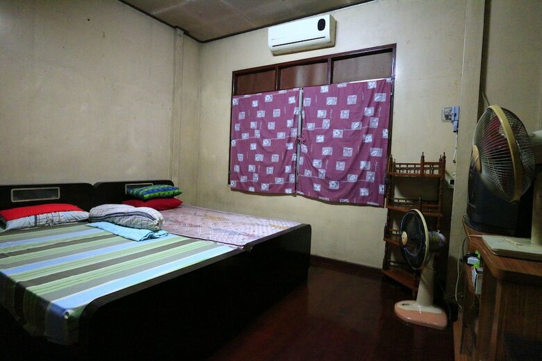 Hotel Anurak Guesthouse