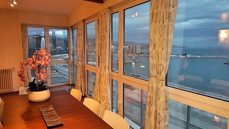 Apartamentos Apt. de Lujo - Vistas Al Mar - Centro