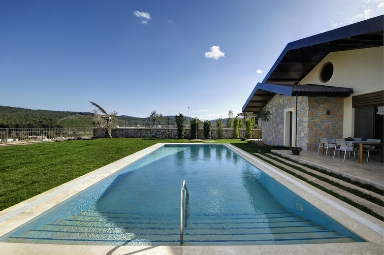 Villa Regnum Golf Country 5 Bedroom 2