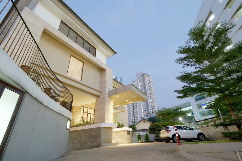 Hotel Plaza 54 Residence