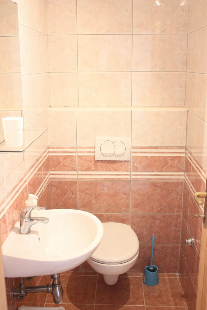 Apartments Miki Pag