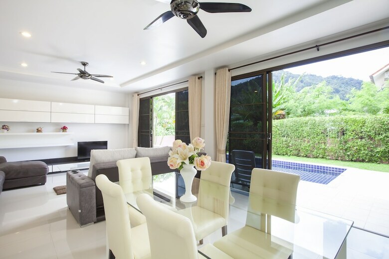 Pool Villa 3 Bedrooms Mountain View