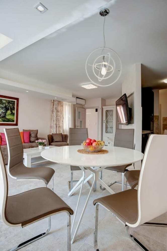 Apartments Aleksandar