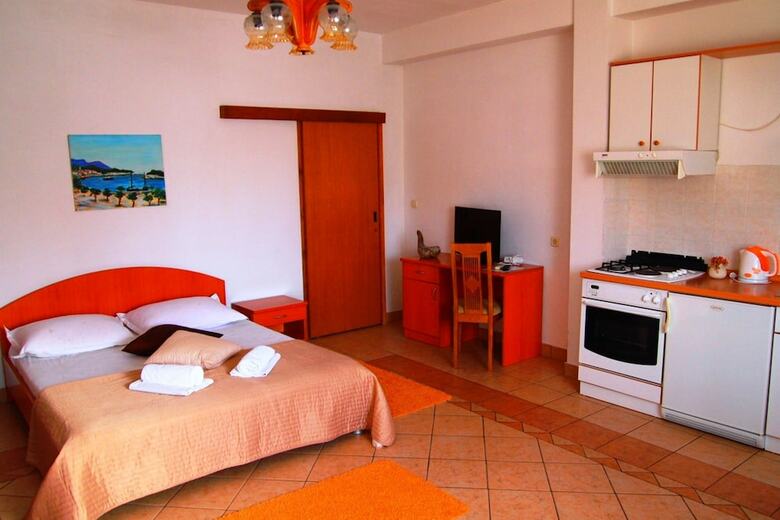 Hotel Apartments Dany