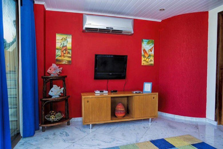 Hostal Cliffside Villa Luxury Inn