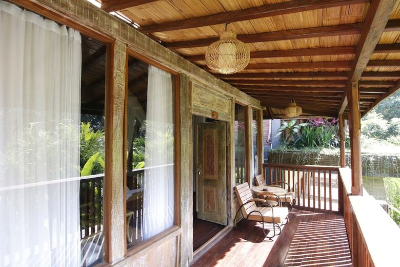 Bed & Breakfast Keramas Sacred River Village
